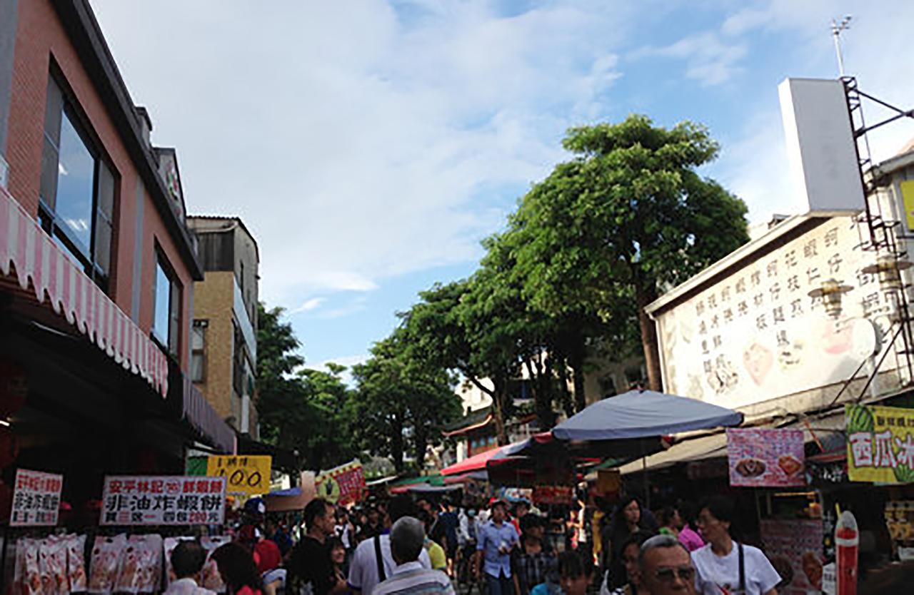 You Yueh Tainan Exteriör bild